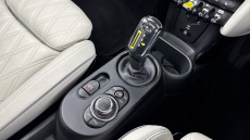 MINI Hatchback 135kW Cooper S Level 3 33kWh 3dr Auto Electric Hatchback